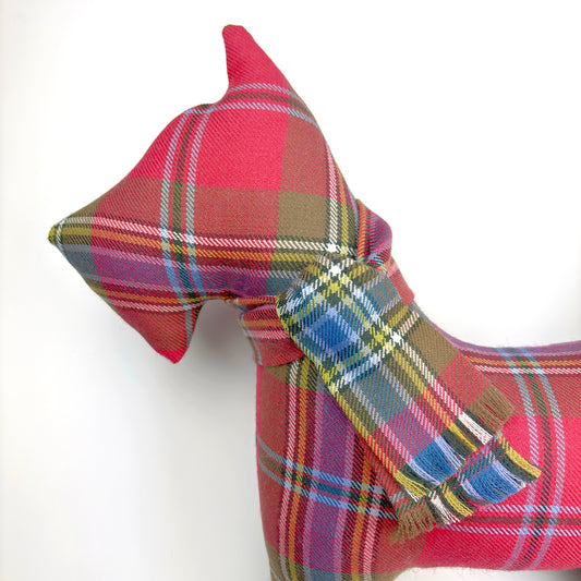 Maclean of Duart Weathered Tartan Scottie