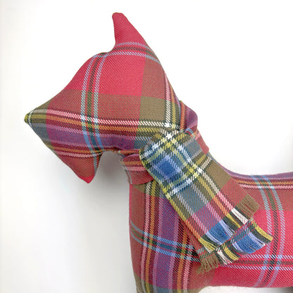 MacLean of Duart Weathered Tartan Scottie, close-up of head and collar on white