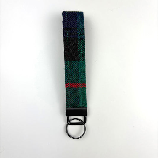 Murray of Atholl Modern Tartan Keyring, upright on white, black hardware